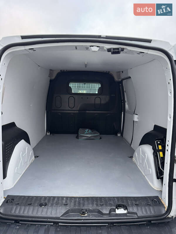 Грузовой фургон Renault Kangoo 2020 в Луцке