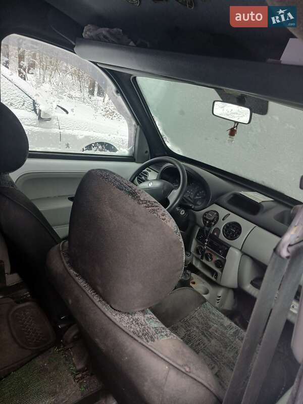 Минивэн Renault Kangoo 2004 в Киеве фото 3 Минивэн Renault Kangoo 2004 в Киеве