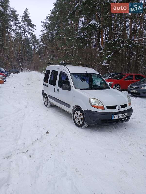 Минивэн Renault Kangoo 2004 в Киеве фото 6 Минивэн Renault Kangoo 2004 в Киеве