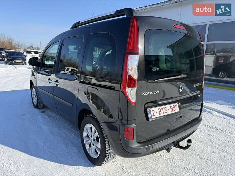 Минивэн Renault Kangoo 2015 в Ровно