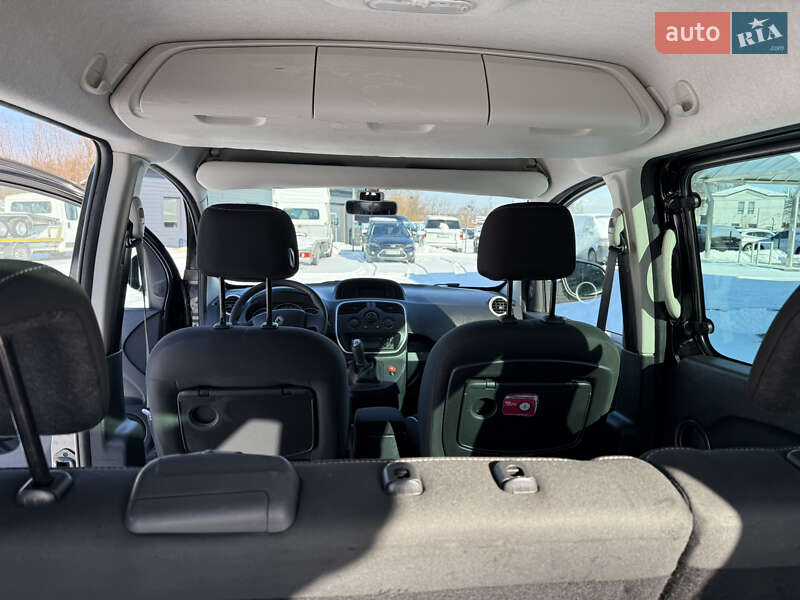 Минивэн Renault Kangoo 2015 в Ровно