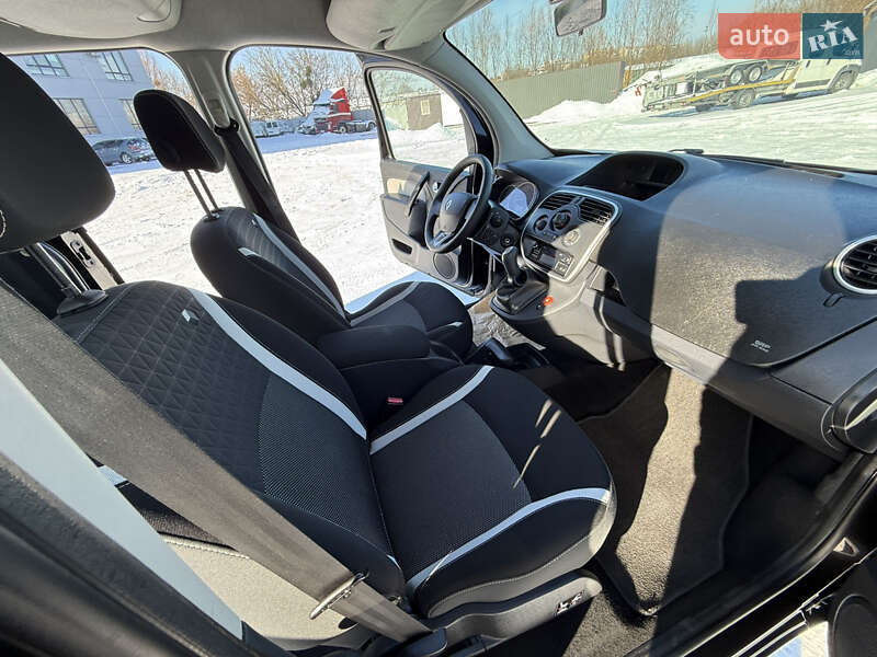 Минивэн Renault Kangoo 2015 в Ровно