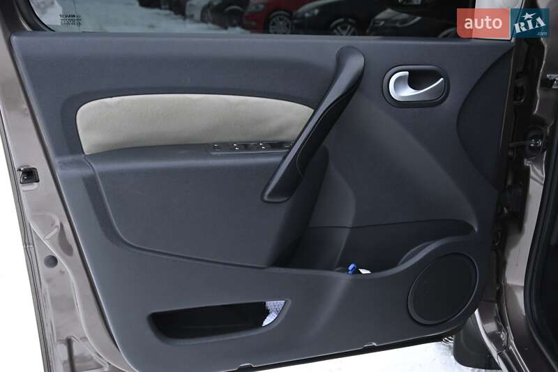 Минивэн Renault Kangoo 2011 в Бердичеве фото 25 Минивэн Renault Kangoo 2011 в Бердичеве