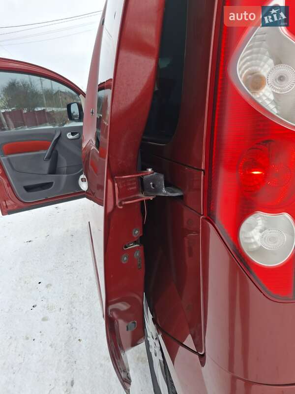 Минивэн Renault Kangoo 2011 в Ивано-Франковске фото 33 Минивэн Renault Kangoo 2011 в Ивано-Франковске