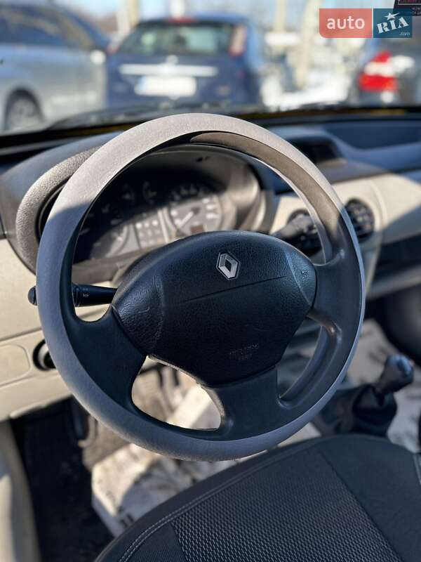 Мінівен Renault Kangoo 2003 в Смілі фото 12 Мінівен Renault Kangoo 2003 в Смілі
