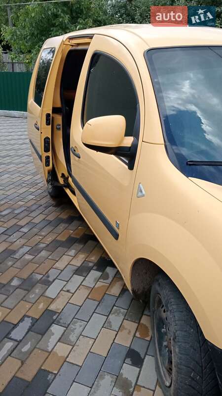 Минивэн Renault Kangoo 2012 в Дубно