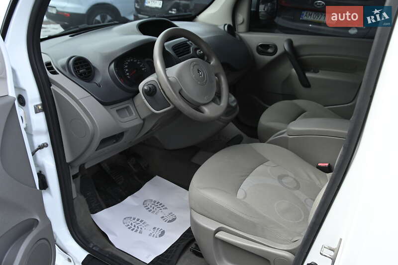 Мінівен Renault Kangoo 2009 в Бердичеві фото 26 Мінівен Renault Kangoo 2009 в Бердичеві
