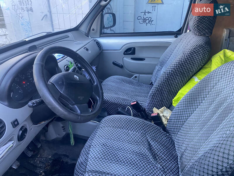 Грузовой фургон Renault Kangoo 2003 в Киеве фото 8 Грузовой фургон Renault Kangoo 2003 в Киеве