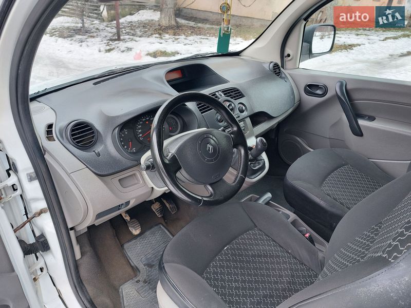 Мінівен Renault Kangoo 2010 в Кіцмані фото 35 Мінівен Renault Kangoo 2010 в Кіцмані