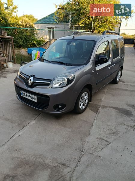 Минивэн Renault Kangoo 2016 в Новгородке
