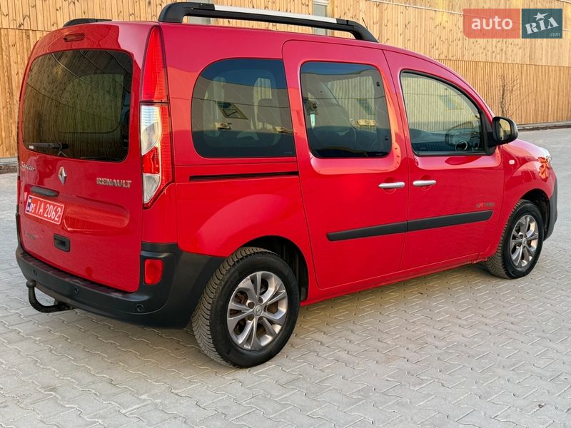 Минивэн Renault Kangoo 2015 в Львове