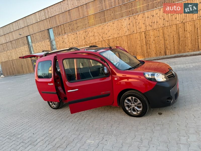 Минивэн Renault Kangoo 2015 в Львове