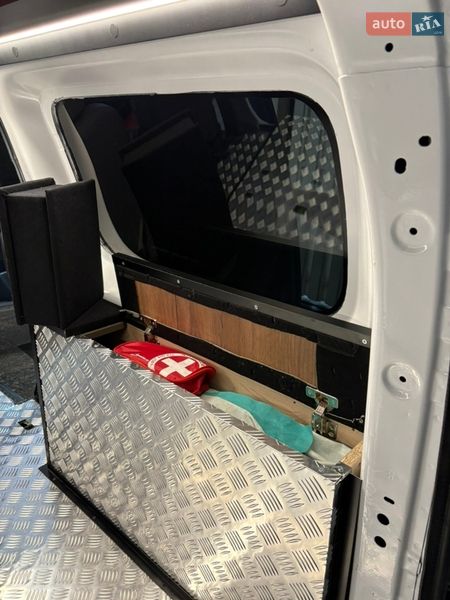 Грузовой фургон Renault Kangoo 2014 в Днепре