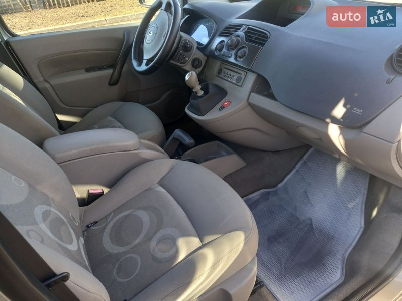 Минивэн Renault Kangoo 2008 в Звенигородке