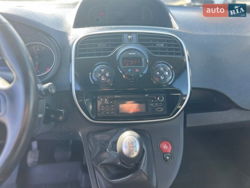 Минивэн Renault Kangoo 2014 в Ровно