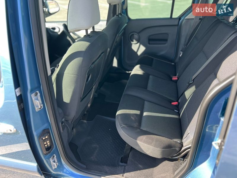 Минивэн Renault Kangoo 2014 в Ровно