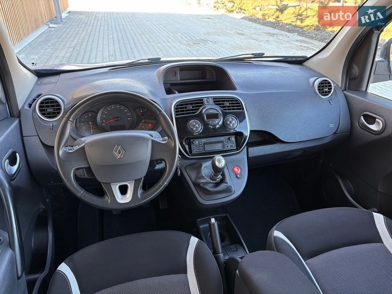 Минивэн Renault Kangoo 2015 в Львове