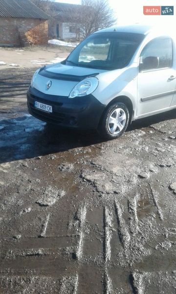 Грузопассажирский фургон Renault Kangoo 2012 в Гадяче