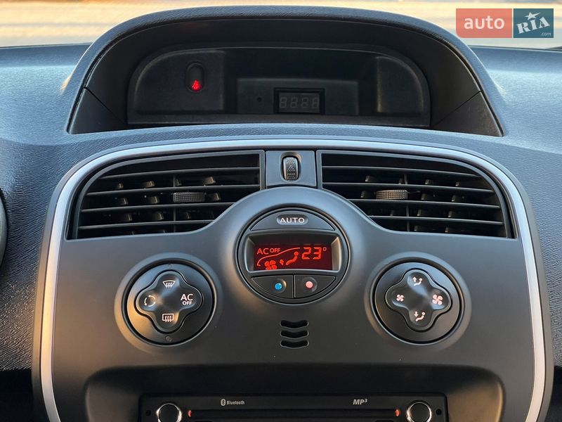 Минивэн Renault Kangoo 2016 в Житомире