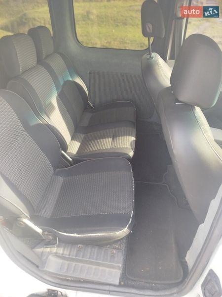 Минивэн Renault Kangoo 2008 в Киеве