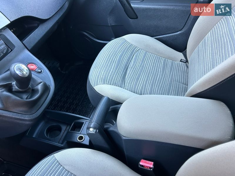 Мінівен Renault Kangoo 2011 в Вінниці