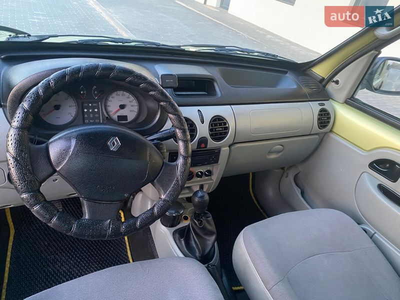 Мінівен Renault Kangoo 2004 в Луцьку