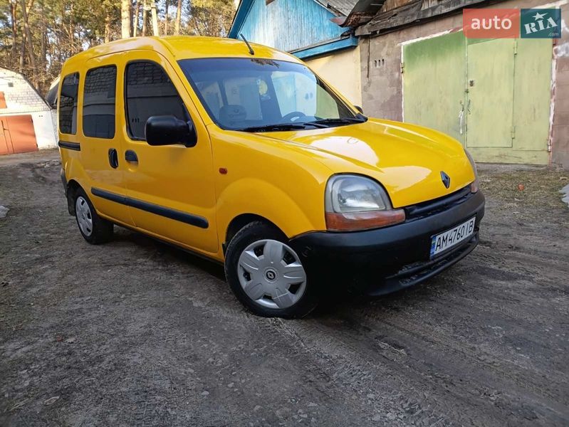 Минивэн Renault Kangoo 2000 в Озерном