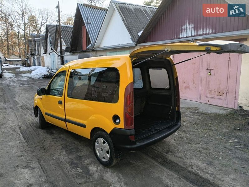 Минивэн Renault Kangoo 2000 в Озерном
