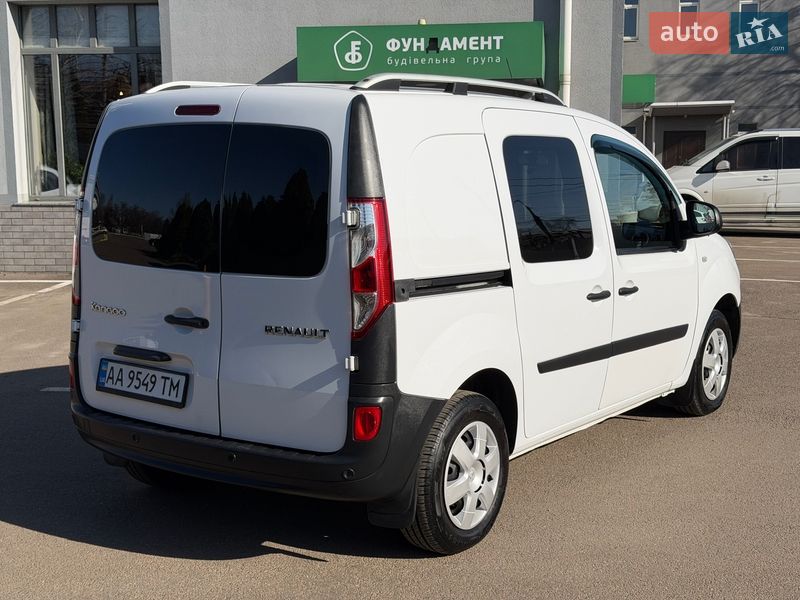 Мінівен Renault Kangoo 2014 в Києві