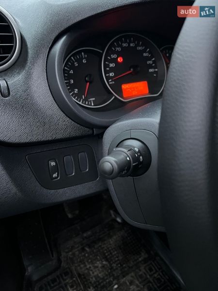 Минивэн Renault Kangoo 2011 в Луцке
