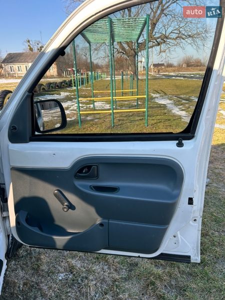 Минивэн Renault Kangoo 1998 в Торчине