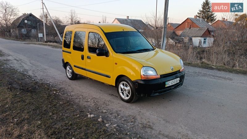 Минивэн Renault Kangoo 2000 в Сарнах