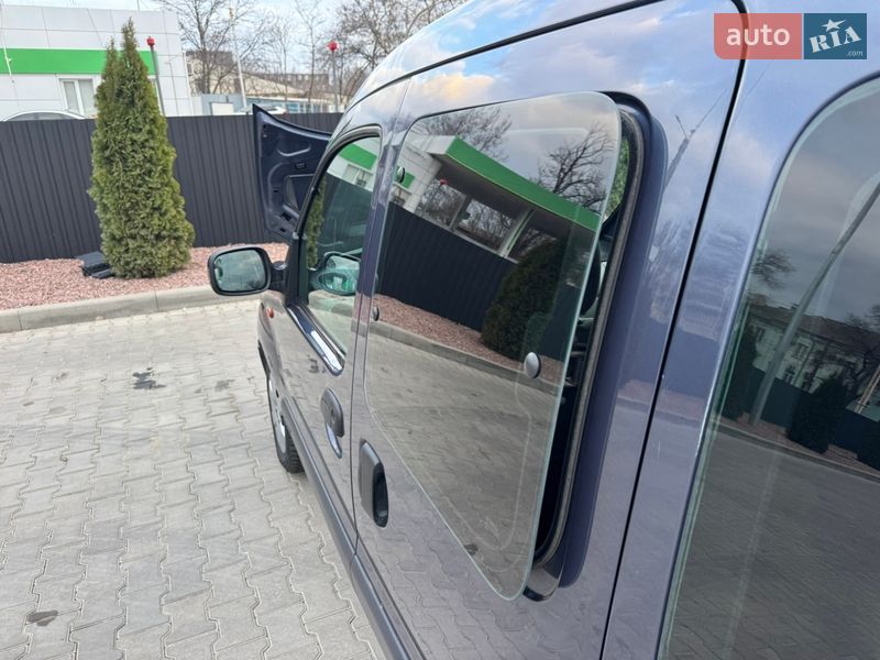 Мінівен Renault Kangoo 2004 в Одесі