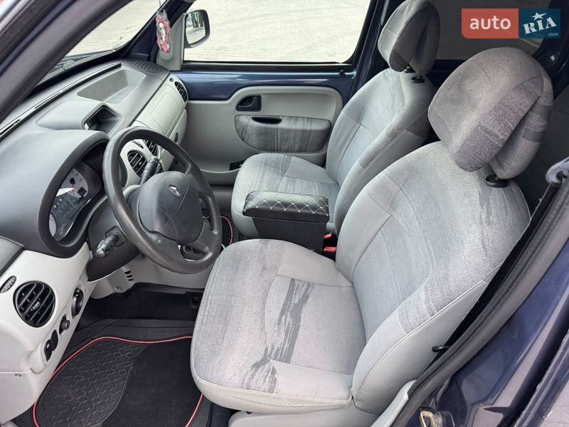 Мінівен Renault Kangoo 2004 в Одесі