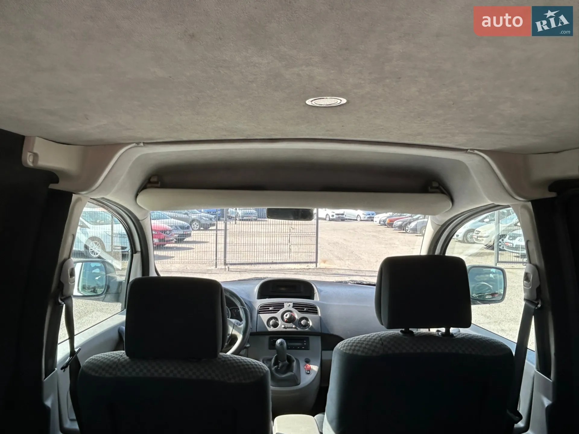 2010 Renault Kangoo - мініатюра 12