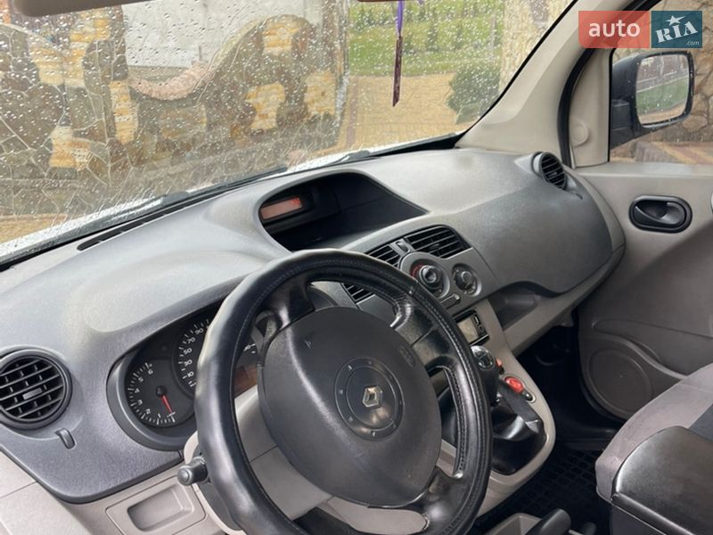Минивэн Renault Kangoo 2008 в Львове