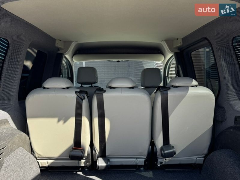 Мінівен Renault Kangoo 2016 в Бердичеві фото 17 Мінівен Renault Kangoo 2016 в Бердичеві