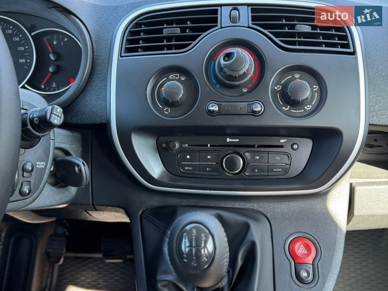 Мінівен Renault Kangoo 2016 в Бердичеві фото 26 Мінівен Renault Kangoo 2016 в Бердичеві