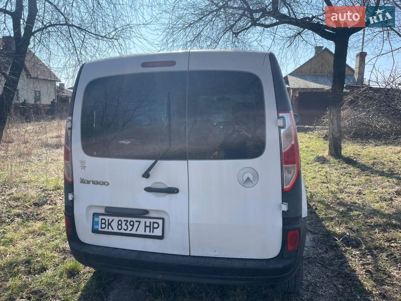 Грузопассажирский фургон Renault Kangoo 2013 в Ровно