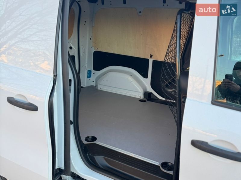 Грузовой фургон Renault Kangoo 2022 в Луцке