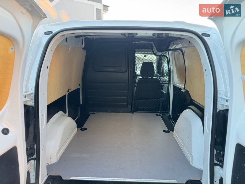 Грузовой фургон Renault Kangoo 2022 в Луцке