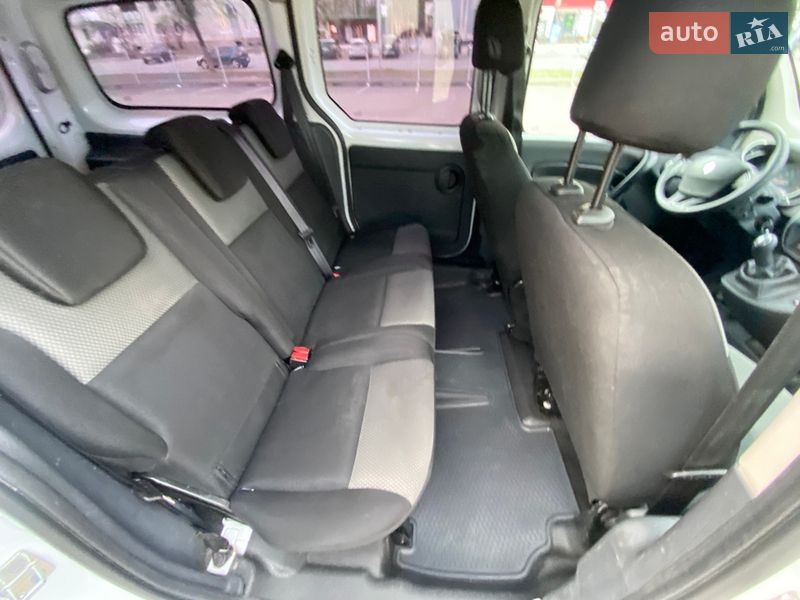 Вантажний фургон Renault Kangoo 2018 в Києві фото 25 Вантажний фургон Renault Kangoo 2018 в Києві