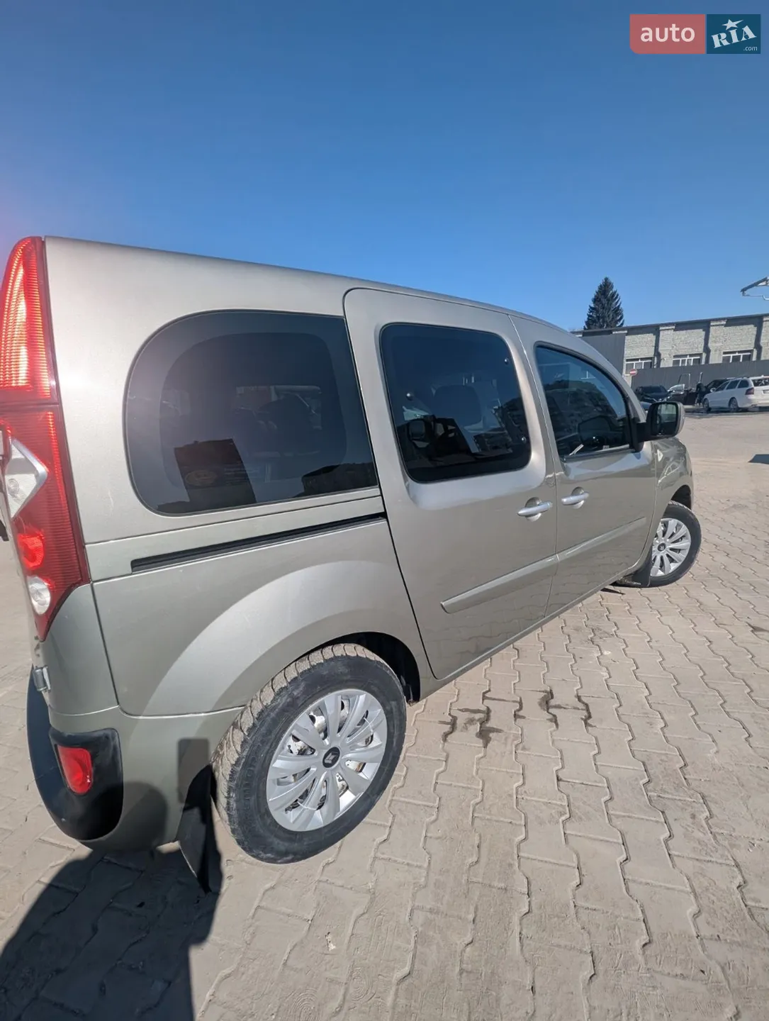 2011 Renault Kangoo - мініатюра 14