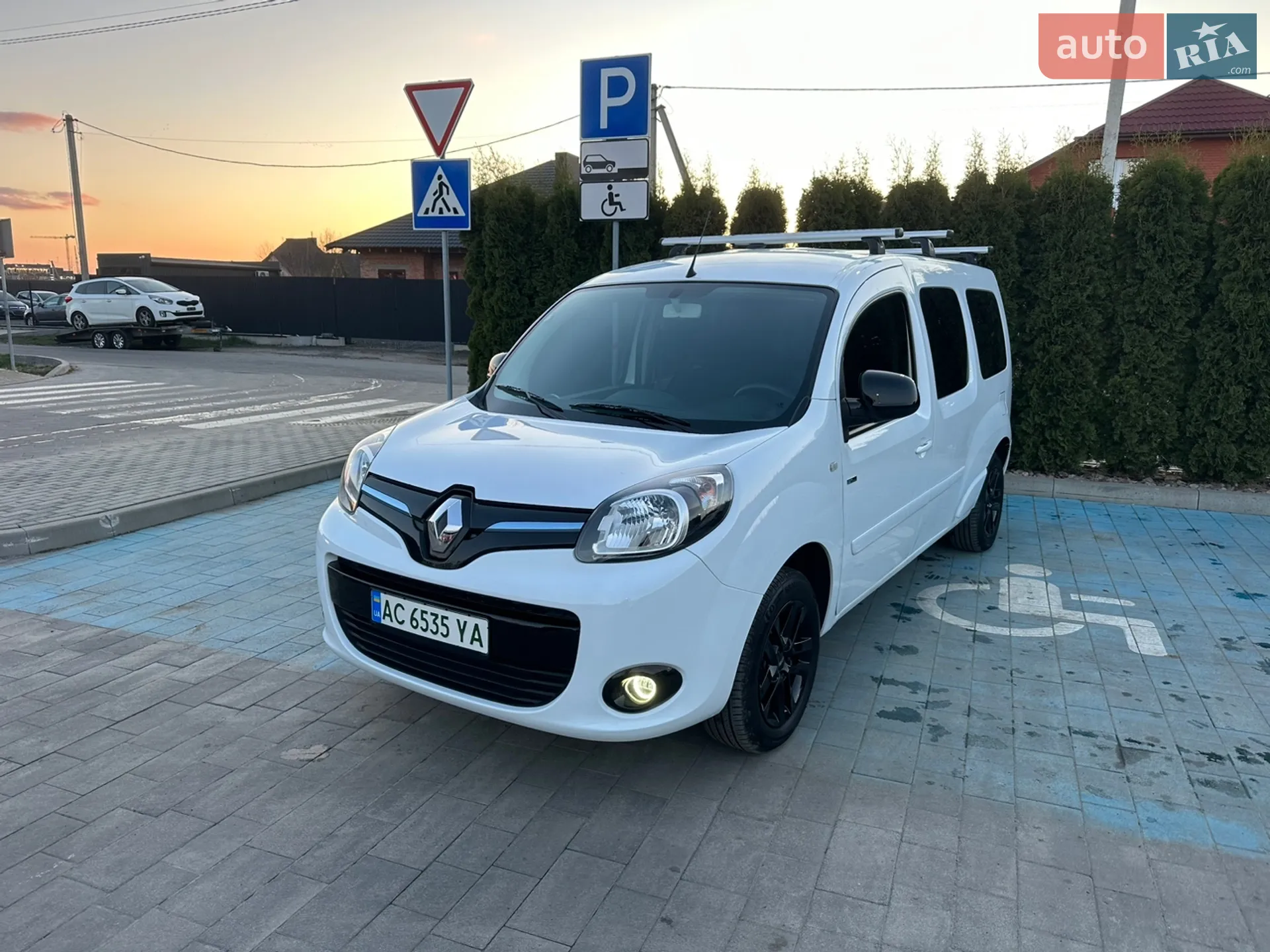 2013 Renault Kangoo - мініатюра 2