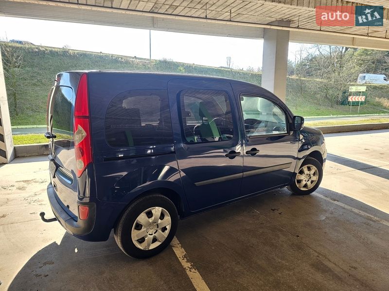 Мінівен Renault Kangoo 2010 в Києві фото 5 Мінівен Renault Kangoo 2010 в Києві