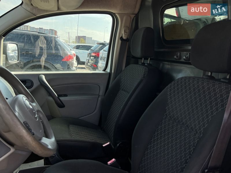 Вантажний фургон Renault Kangoo 2013 в Львові фото 9 Вантажний фургон Renault Kangoo 2013 в Львові