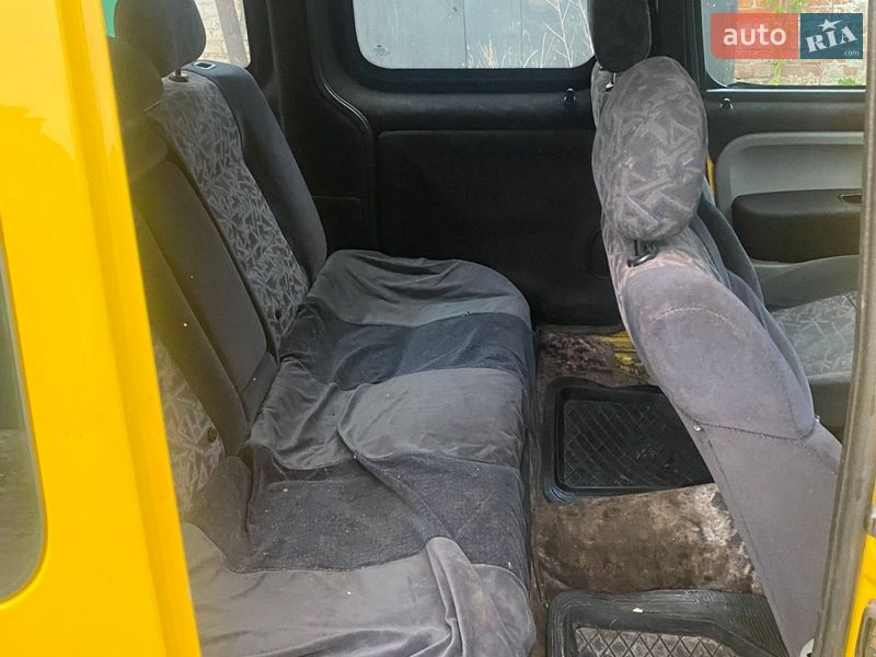 Мінівен Renault Kangoo 2003 в Полтаві фото 6 Мінівен Renault Kangoo 2003 в Полтаві