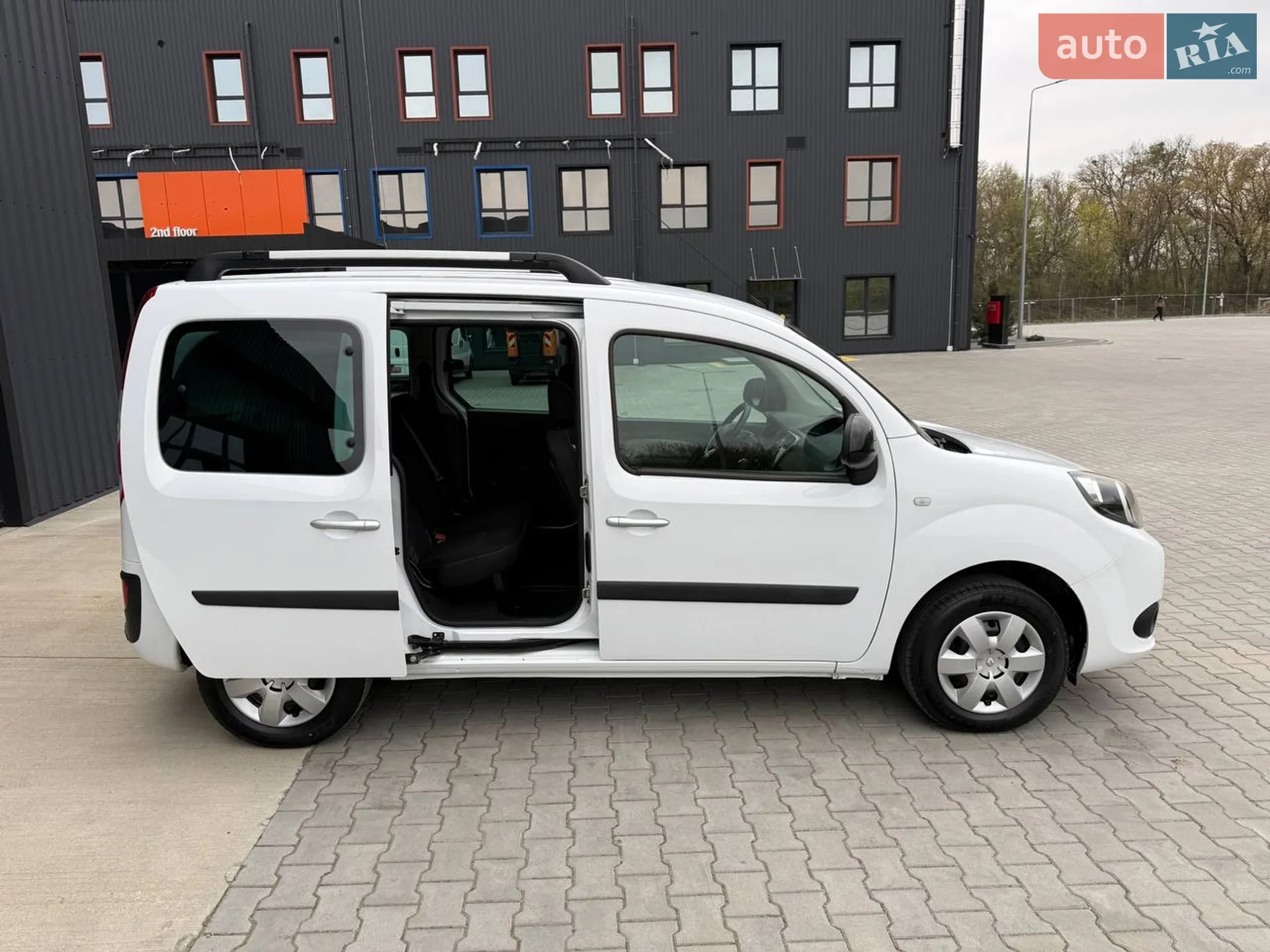 2016 Renault Kangoo - мініатюра 29