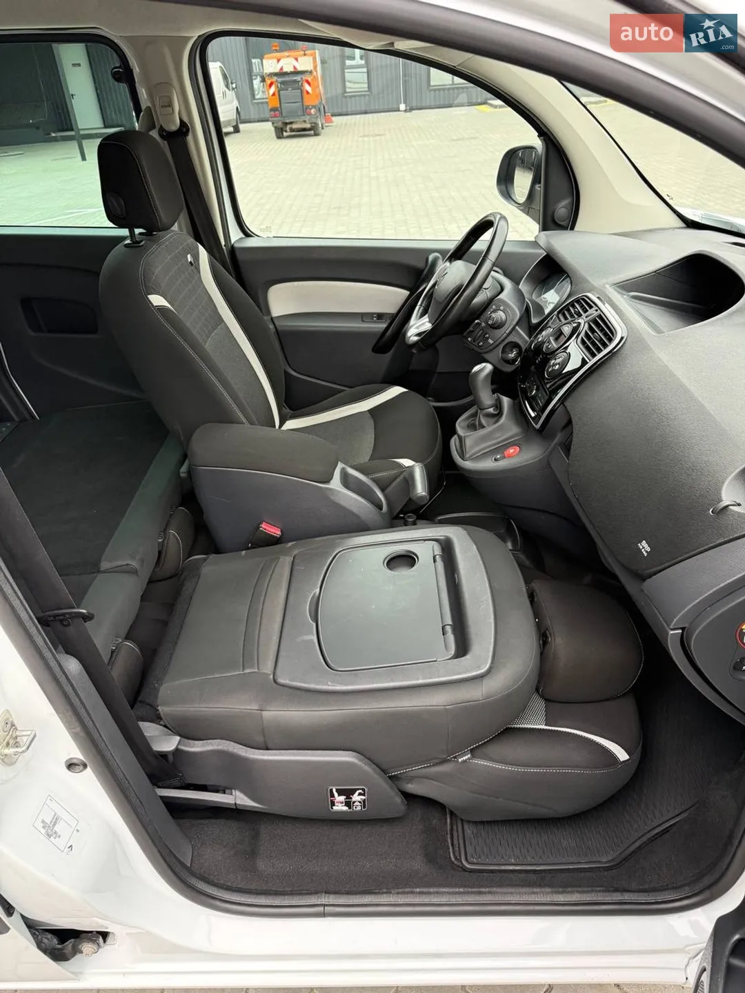 2016 Renault Kangoo - мініатюра 79