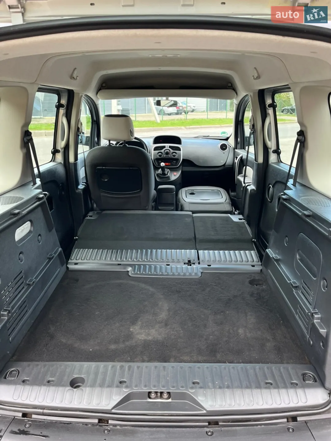 2013 Renault Kangoo - мініатюра 31